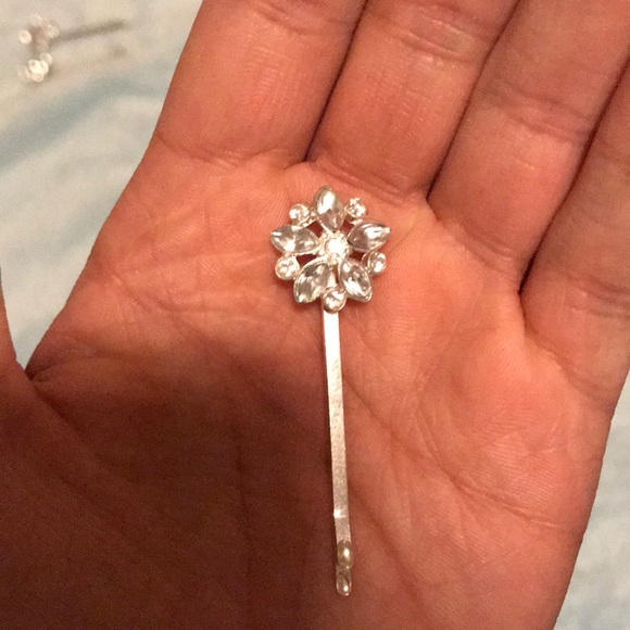 Hair Pins and Dress Pin - Picture 3 of 3